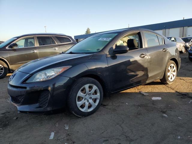MAZDA 3 I 2013 with VIN JM1BL1TF3D1731768 - Photo from auction