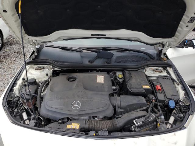 Photo 11 from auction – 2016 MERZ CLA 250 with VIN WDDSJ4EB4GN319587