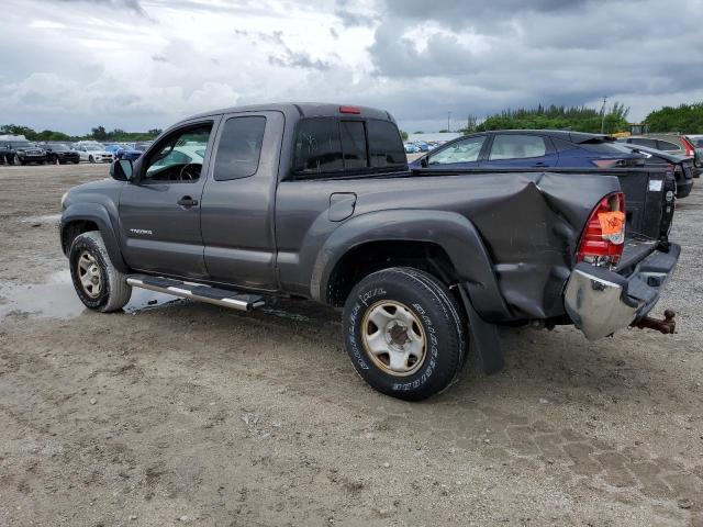 Photo 2 from auction – 2011 TOYOTA TACOMA PRE with VIN 5TFTU4GN2BX007018