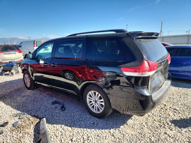 Photo 2 from auction – 2013 TOYOTA SIENNA XLE with VIN 5TDYK3DC5DS326530