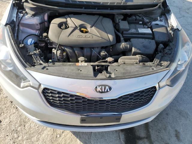 Photo 11 from auction – 2016 KIA FORTE LX with VIN KNAFK5A83G5585172