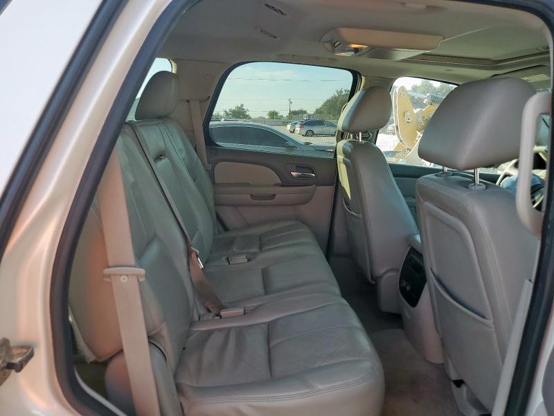 Photo 11 from auction – 2011 GMC YUKON SLT with VIN 1GKS2CE06BR111409