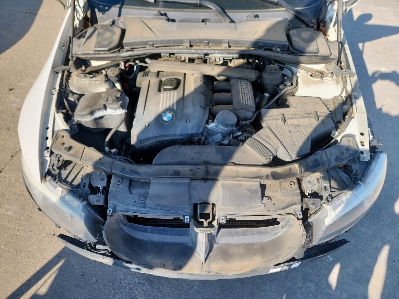 Photo 11 from auction – 2013 BMW 328 I with VIN WBAKE3C5XDE771073