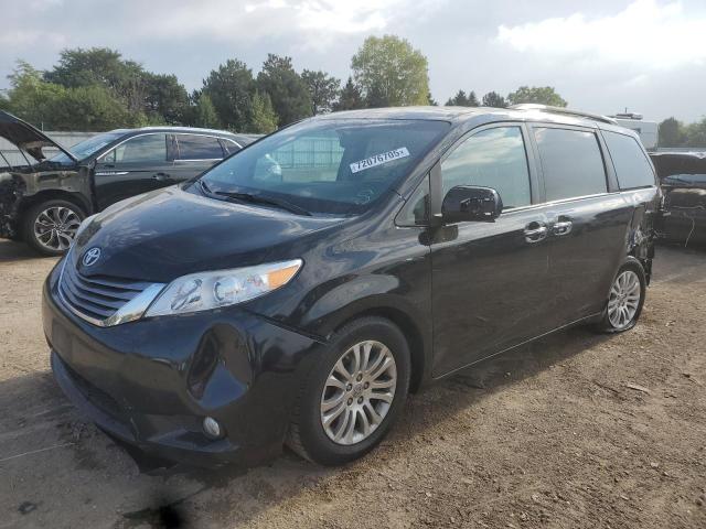 TOYOTA SIENNA XLE 2015 with VIN 5TDYK3DC5FS595095 - Photo from auction