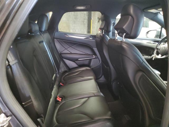 Photo 11 from auction – 2017 LINCOLN MKC PREMIE with VIN 5LMCJ1D98HUL13299