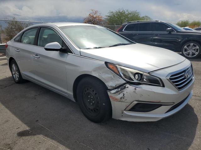Photo 4 from auction – 2017 HYUNDAI SONATA SE with VIN 5NPE24AF2HH590033