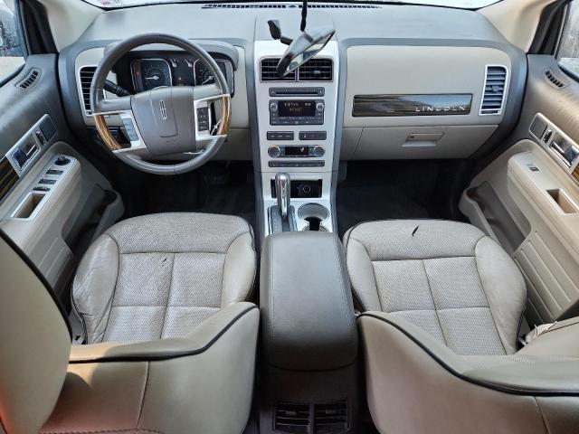 Photo 8 from auction – 2010 LINCOLN MKX with VIN 2LMDJ6JC0ABJ16924
