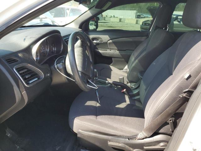Photo 7 from auction – 2013 CHRYSLER 200 LX with VIN 1C3CCBABXDN704929