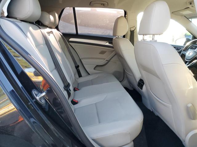 Photo 10 from auction – 2015 VOLKSWAGEN E-GOLF SEL with VIN WVWPP7AU4FW910146