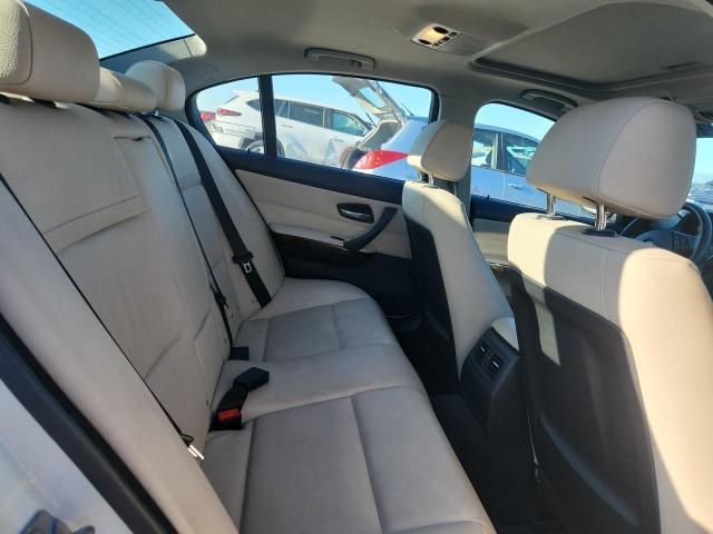 Photo 10 from auction – 2010 BMW 328 XI with VIN WBAPK7C53AA462389
