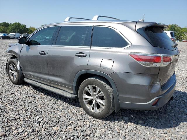 Photo 2 from auction – 2015 TOYOTA HIGHLANDER with VIN 5TDKKRFH0FS111755