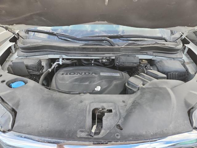 Photo 11 from auction – 2019 HONDA RIDGELINE with VIN 5FPYK3F69KB002688