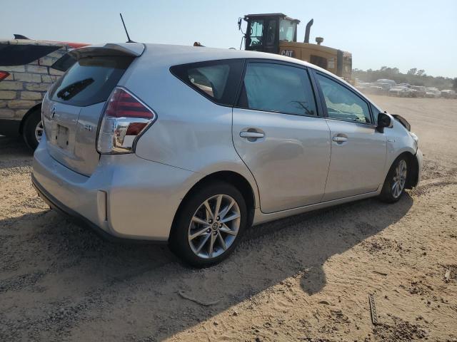 Photo 3 from auction – 2017 TOYOTA PRIUS V with VIN JTDZN3EU7HJ058943