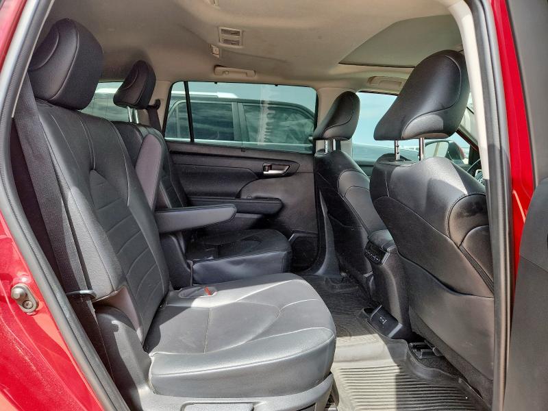 Photo 11 from auction – 2023 TOYOTA HIGHLANDER L with VIN 5TDKDRAH1PS036485