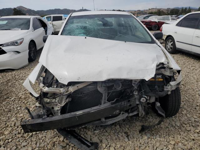 Photo 5 from auction – 2004 TOYOTA COROLLA CE with VIN JTDBR32EX42044493