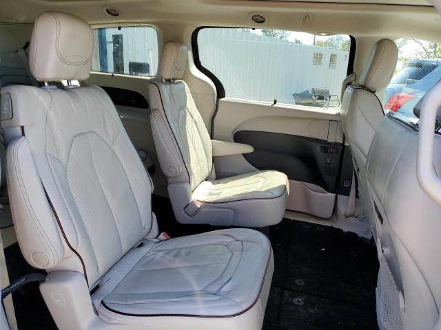 Photo 11 from auction – 2019 CHRYSLER PACIFICA L with VIN 2C4RC1GG8KR628565