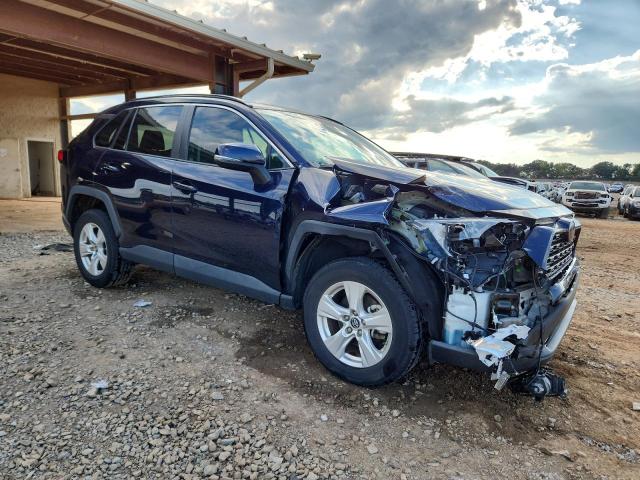 Photo 4 from auction – 2019 TOYOTA RAV4 XLE with VIN 2T3W1RFV9KC013294