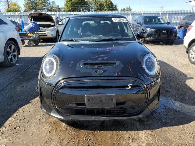 Photo 5 from auction – 2023 MINI COOPER SE with VIN WMW13DJ00P2U01576