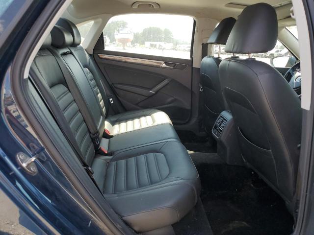 Photo 10 from auction – 2018 VOLKSWAGEN PASSAT SEL with VIN 1VWCA7A33JC014080