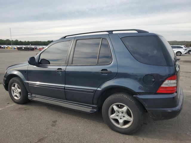 Photo 2 from auction – 2000 MERCEDES-BENZ ML 320 with VIN 4JGAB54E9YA175429