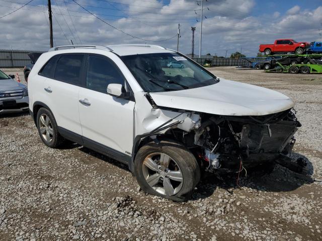 Photo 4 from auction – 2013 KIA SORENTO EX with VIN 5XYKUDA22DG367227