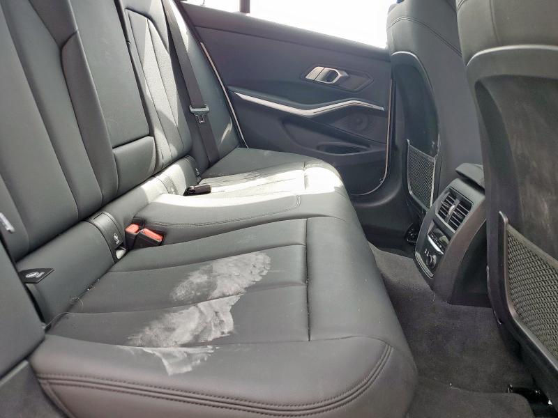 Photo 10 from auction – 2019 BMW 330XI with VIN WBA5R7C58KFH12476