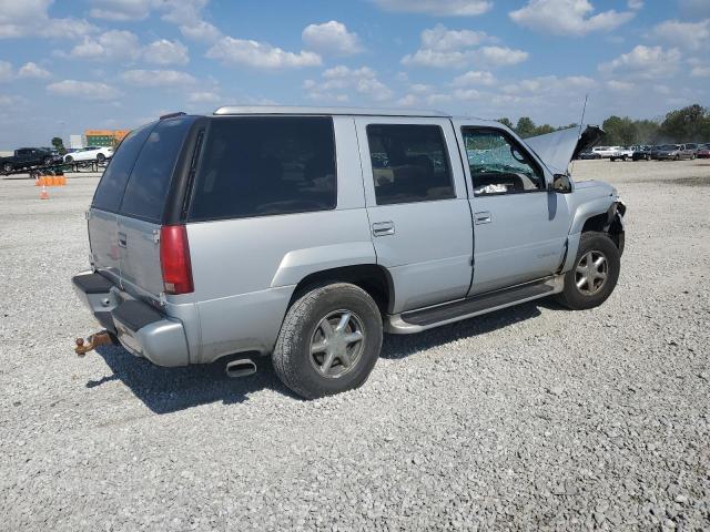 Photo 3 from auction – 1999 GMC DENALI with VIN 1GKEK13R6XR907720