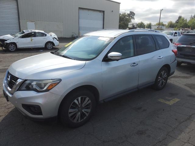 NISS PATHFINDER 2019 with VIN 5N1DR2MM0KC613734 - Photo from auction