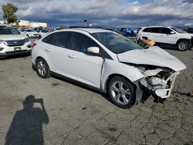 Photo 4 from auction – 2014 FORD FOCUS SE with VIN 1FADP3F24EL312051