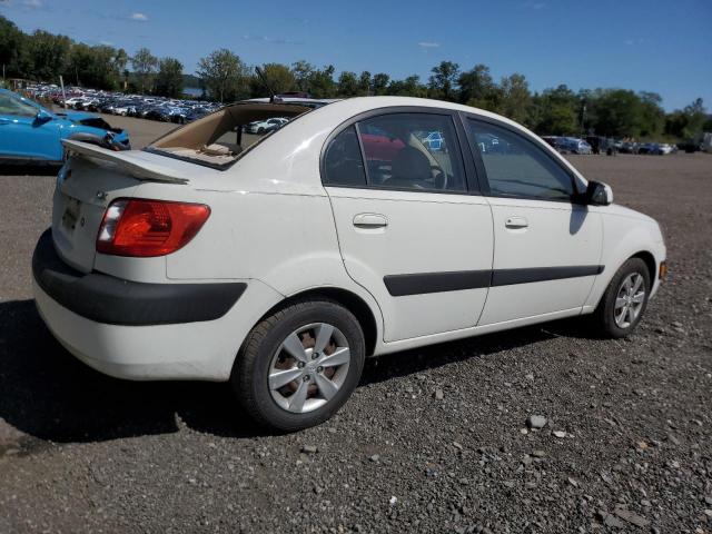 Photo 3 from auction – 2008 KIA RIO BASE with VIN KNADE123386319740