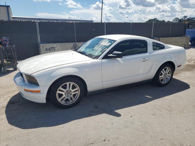 FORD MUSTANG 2007 with VIN 1ZVHT80N175240978 - Photo from auction