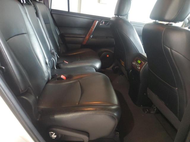 Photo 11 from auction – 2012 TOYOTA HIGHLANDER with VIN 5TDDK3EHXCS167205