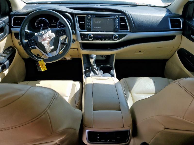 Photo 8 from auction – 2016 TOYOTA HIGHLANDER with VIN 5TDKKRFH1GS154311
