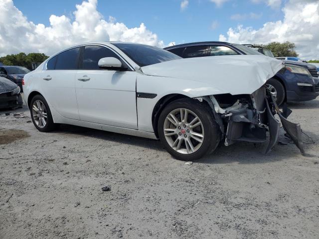 Photo 4 from auction – 2018 JAGUAR XE PREMIUM with VIN SAJAD4FXXJCP20105