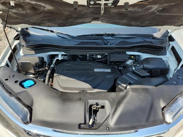 Photo 11 from auction – 2017 HONDA RIDGELINE with VIN 5FPYK2F50HB010849
