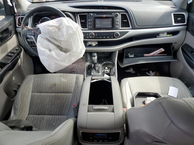 Photo 8 from auction – 2014 TOYOTA HIGHLANDER with VIN 5TDBKRFH1ES027636