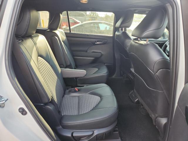Photo 11 from auction – 2025 TOYOTA HIGHLANDER with VIN 5TDKDRBH3SS586519