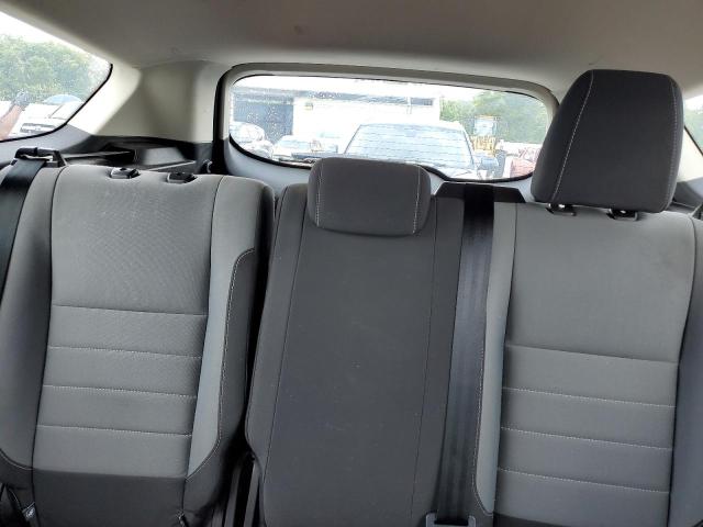 Photo 10 from auction – 2017 FORD ESCAPE S with VIN 1FMCU0F71HUA57037