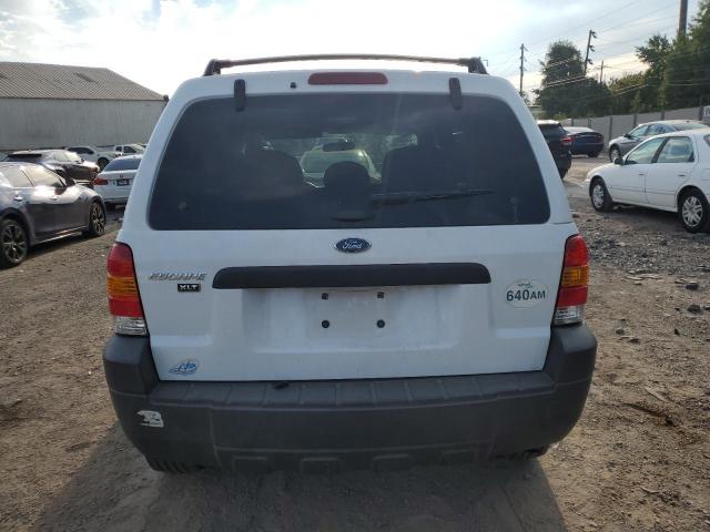 Photo 6 from auction – 2005 FORD ESCAPE XLT with VIN 1FMYU93135KA61947