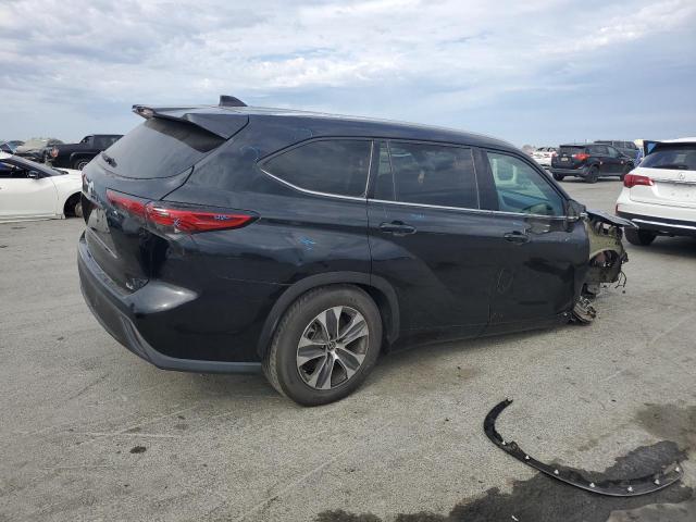 Photo 3 from auction – 2021 TOYOTA HIGHLANDER with VIN 5TDGZRAH4MS526552