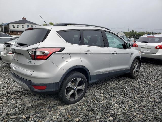 Photo 3 from auction – 2017 FORD ESCAPE SE with VIN 1FMCU9GD6HUE82438