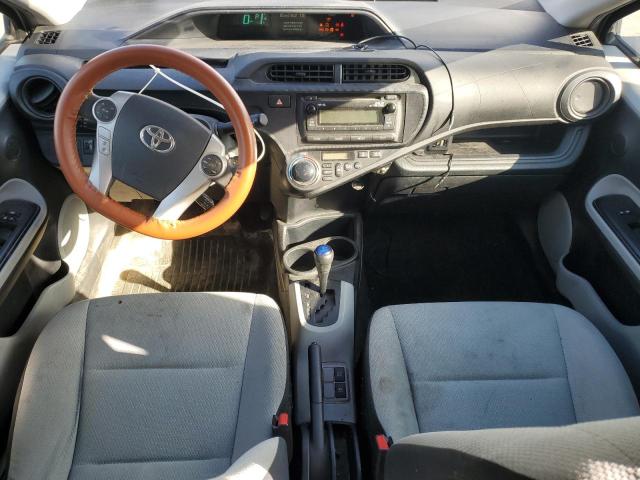 Photo 8 from auction – 2013 TOYOTA PRIUS C with VIN JTDKDTB36D1031923