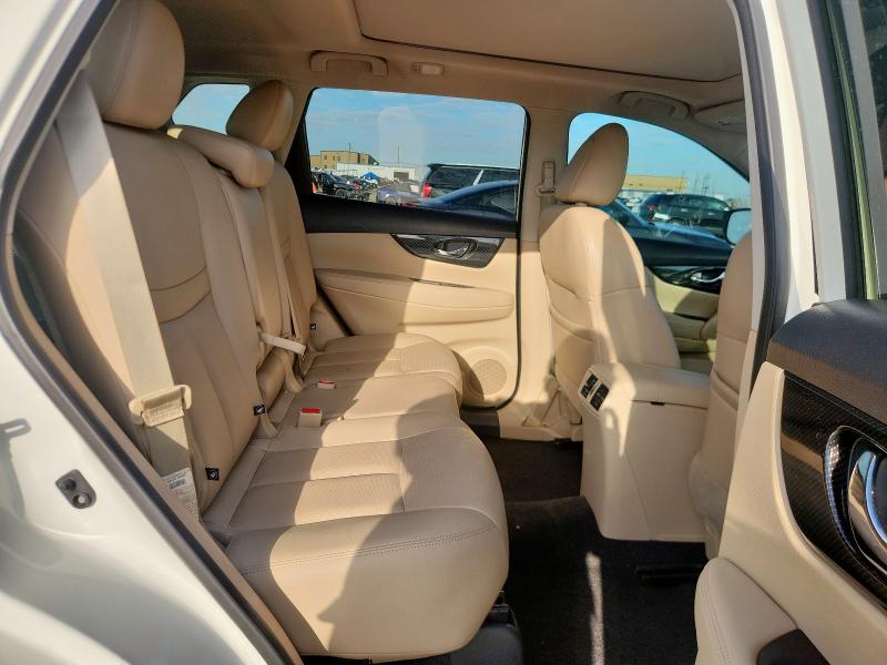 Photo 11 from auction – 2017 NISSAN ROGUE S with VIN 5N1AT2MT3HC798110