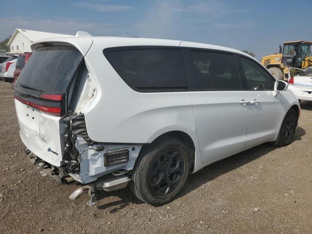 Photo 3 from auction – 2022 CHRYSLER PACIFICA H with VIN 2C4RC1S77NR137397