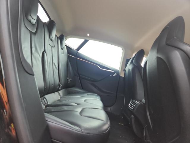 Photo 10 from auction – 2013 TESLA MODEL S with VIN 5YJSA1CNXDFP16673