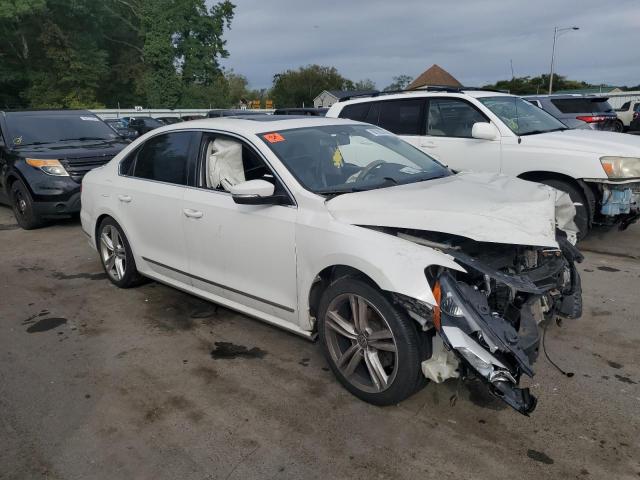 Photo 4 from auction – 2014 VOLKSWAGEN PASSAT SEL with VIN 1VWCT7A30EC017695