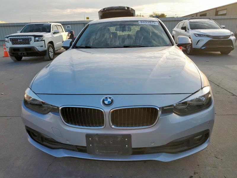 Photo 5 from auction – 2016 BMW 320 I with VIN WBA8A9C53GK616976