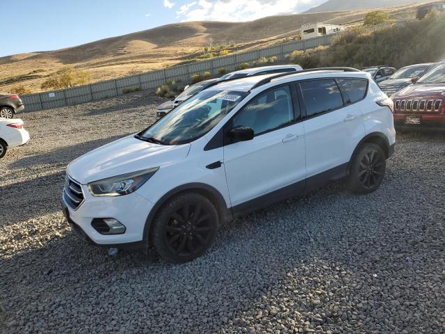 FORD ESCAPE SE 2017 con VIN 1FMCU0GD2HUD85183 - Foto de la subasta