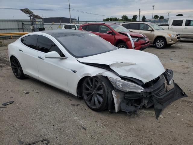 Photo 4 from auction – 2016 TESLA MODEL S with VIN 5YJSA1E45GF120363