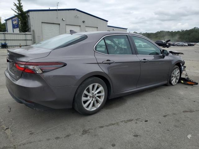 Photo 3 from auction – 2022 TOYOTA CAMRY LE with VIN 4T1C11AK2NU009276